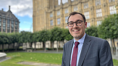 Tom Gordon stood outside Parliament