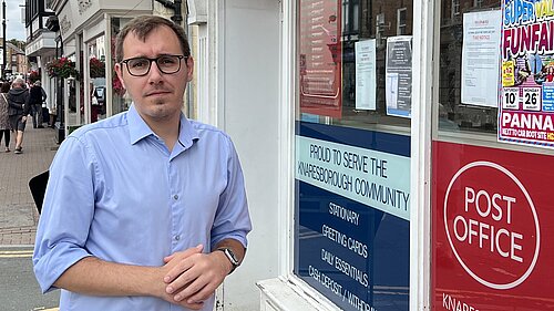 Tom Gordon stood outside a post office